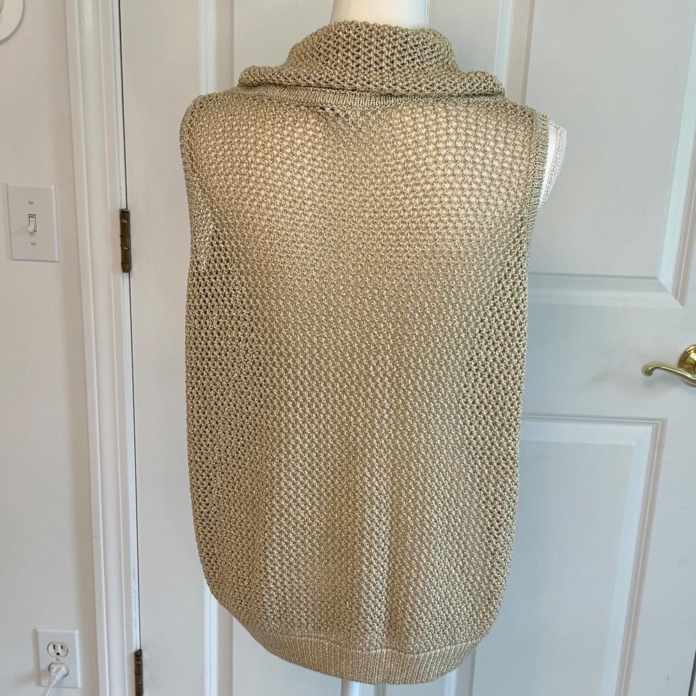 Cache Sweater - Picture 3 of 5